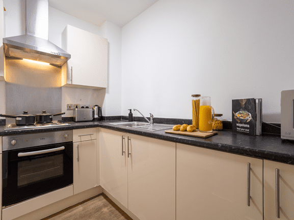 Bronze Non Ensuite | 3 Bed Apartment Image