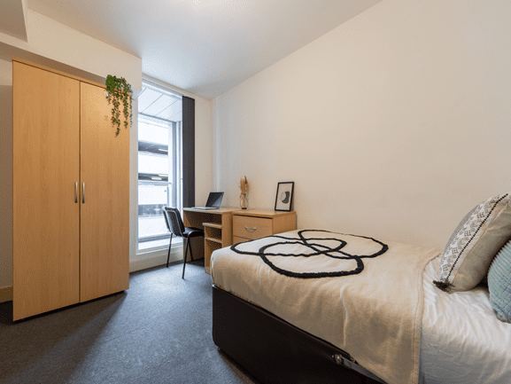 Silver Non Ensuite Top Floor Image